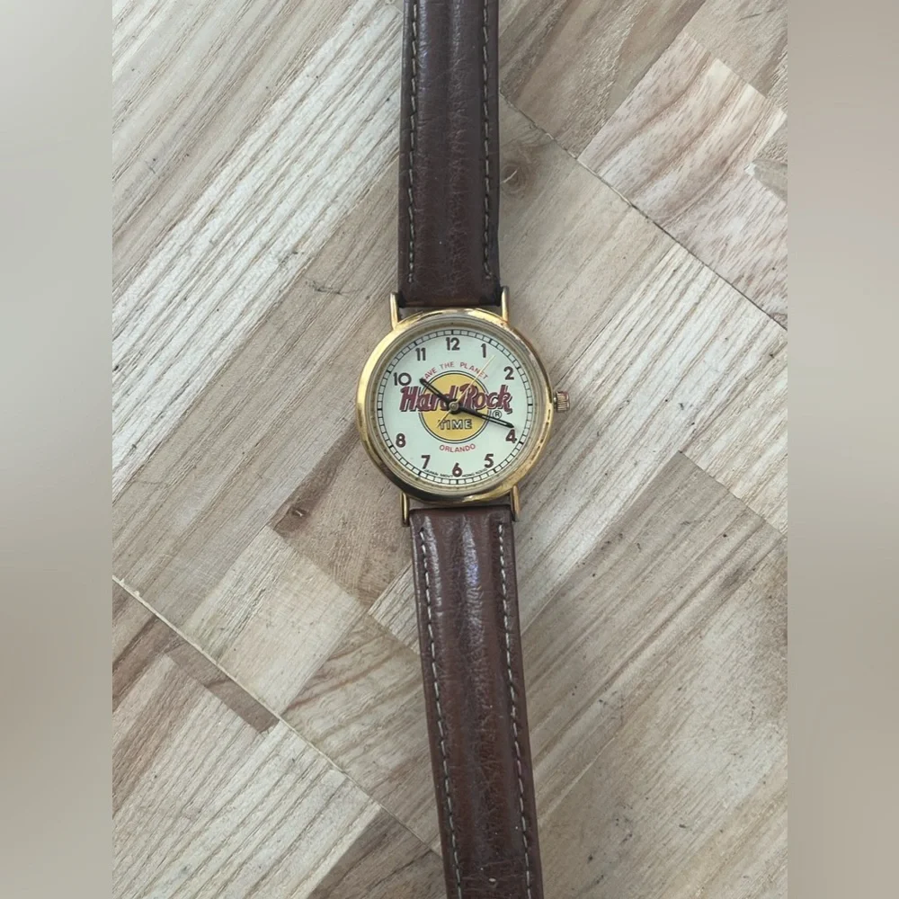 Hard Rock Cafe Orlando Vintage Watch Leather Strap Hard Rock Cafe Motif Dial